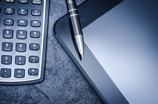 小心觸法,少報漏報海運進口附加費?!